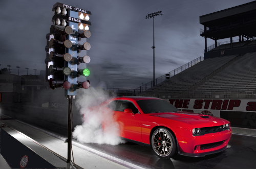 Dodge Challenger SRT Hemi Hellcat Burnout