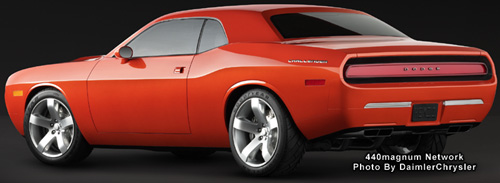 2006 Dodge Challenger R/T Concept - Side