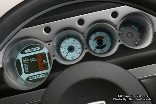 2006 Dodge Challenger concept instrumental panel.