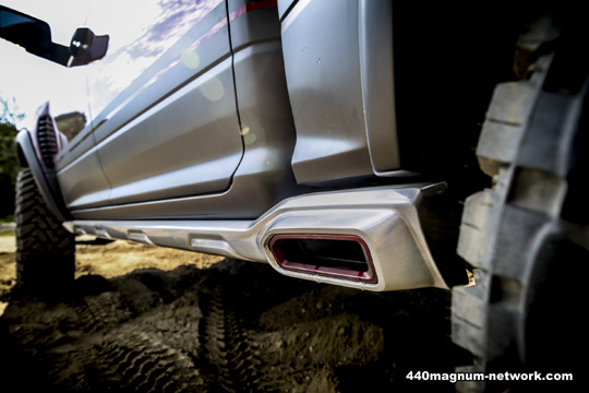 2016 RAM Rebel TRX Concept - Exhaust